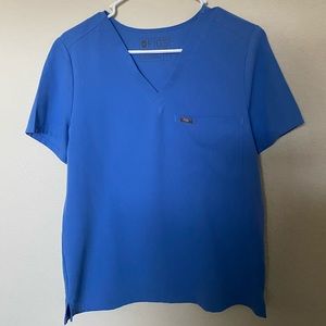 FIGS surgical blue Catarina scrub top size M